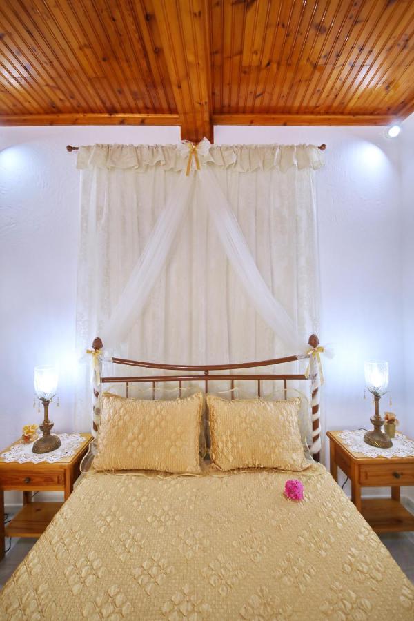 Vasia'S Small Villa Skopelos Buitenkant foto